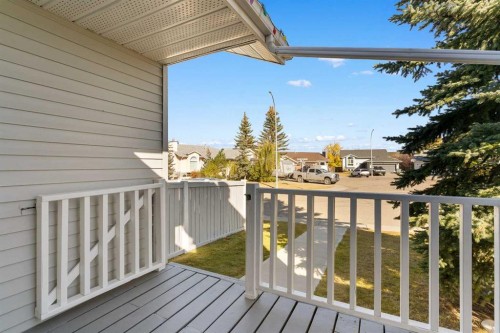 2 West Barrett Place, Cochrane, AB - Outdoor With Exterior