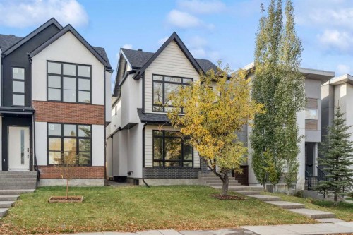643 36 Street Sw, Calgary, AB - Outdoor With Facade