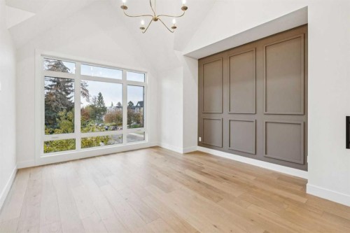 643 36 Street Sw, Calgary, AB - Indoor Photo Showing Other Room