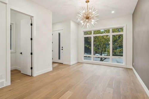 643 36 Street Sw, Calgary, AB - Indoor Photo Showing Other Room