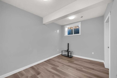 118 Homestead Park Ne, Calgary, AB - Indoor Photo Showing Other Room
