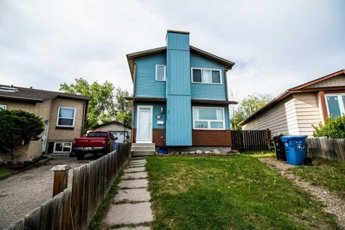365 Whitlock Way Ne, Calgary, AB - Outdoor