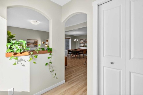 1346 Kings Heights Way Se, Airdrie, AB - Indoor Photo Showing Other Room