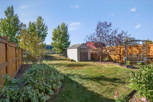 1346 Kings Heights Way Se, Airdrie, AB - Outdoor