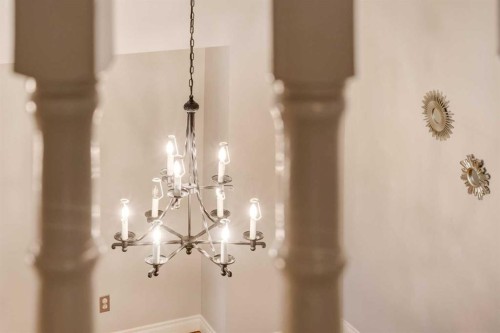 118 Sienna Hills Drive Sw, Calgary, AB - Indoor