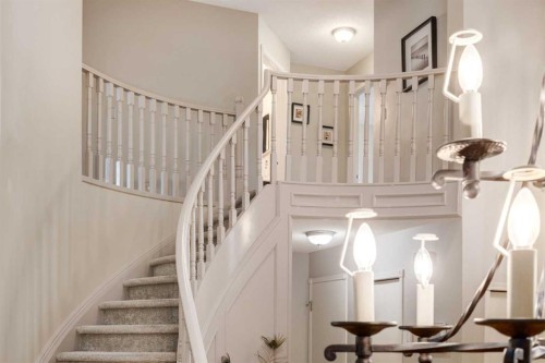 118 Sienna Hills Drive Sw, Calgary, AB - Indoor Photo Showing Other Room