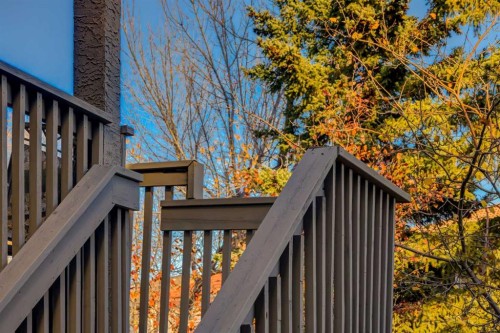 118 Sienna Hills Drive Sw, Calgary, AB - Outdoor