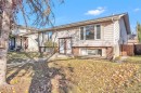 7840 21A Street Se, Calgary, AB  - Outdoor 