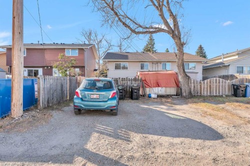 7840 21A Street Se, Calgary, AB - Outdoor