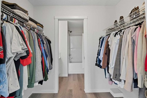 102-474 Seton Circle Se, Calgary, AB - Indoor With Storage