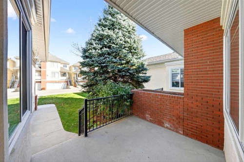 80 Sierra Morena Landing Sw, Calgary, AB - Outdoor With Exterior