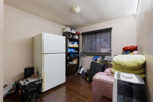 419 Whiteview Close Ne, Calgary, AB - Indoor