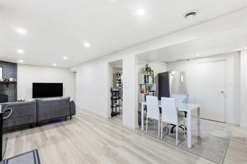 419 Whiteview Close Ne, Calgary, AB - Indoor