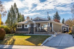 89 Woodlark Drive SW Calgary, AB T3C 3H6
