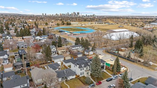 2012 57 Avenue Sw, Calgary, AB - Outdoor With View
