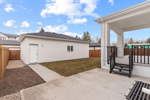 2012 57 Avenue Sw, Calgary, AB - Outdoor With Exterior