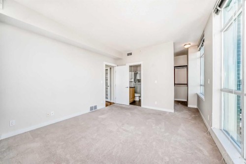 1206-788 12 Avenue Sw, Calgary, AB - Indoor Photo Showing Other Room
