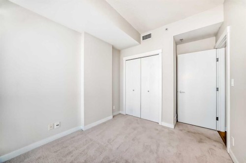 1206-788 12 Avenue Sw, Calgary, AB - Indoor Photo Showing Other Room