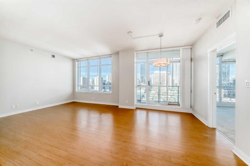 1206-788 12 Avenue Sw, Calgary, AB - Indoor Photo Showing Other Room