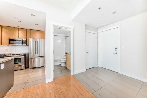 1206-788 12 Avenue Sw, Calgary, AB - Indoor Photo Showing Kitchen With Stainless Steel Kitchen
