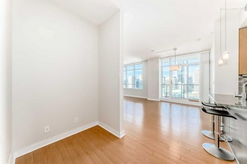 1206-788 12 Avenue Sw, Calgary, AB - Indoor Photo Showing Other Room