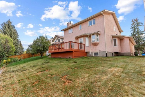 1024 Santana Road Nw, Calgary, AB - Outdoor With Deck Patio Veranda With Exterior