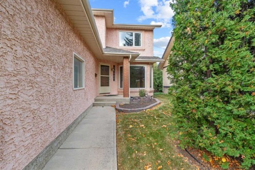 1024 Santana Road Nw, Calgary, AB - Outdoor