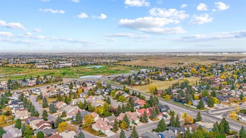 1024 Santana Road Nw, Calgary, AB - Outdoor With View