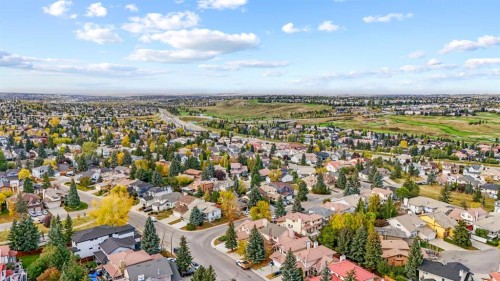 1024 Santana Road Nw, Calgary, AB - Outdoor With View
