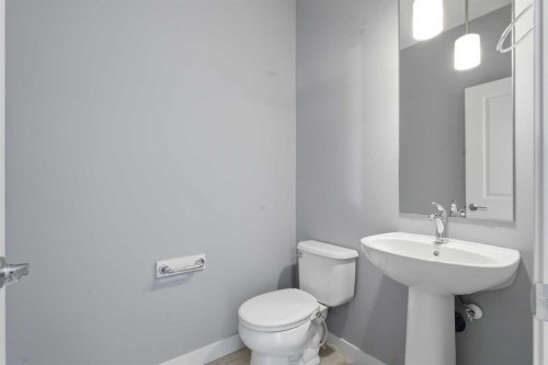 36 Howse Drive Ne, Calgary, AB - Indoor Photo Showing Bathroom