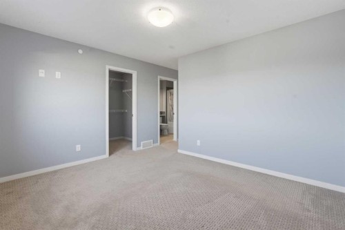 36 Howse Drive Ne, Calgary, AB - Indoor Photo Showing Other Room