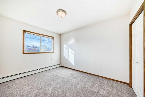 306-11 Somervale View Sw, Calgary, AB - Indoor Photo Showing Other Room