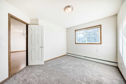 306-11 Somervale View Sw, Calgary, AB - Indoor Photo Showing Other Room