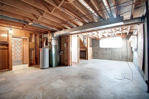 4108 13 Avenue Ne, Calgary, AB - Indoor Photo Showing Basement