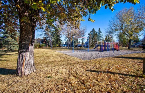 4108 13 Avenue Ne, Calgary, AB - Outdoor With View