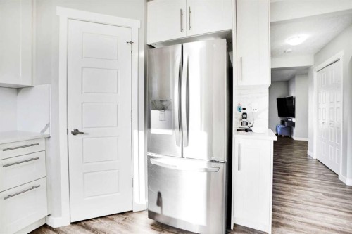 5 Coville Gardens Ne, Calgary, AB - Indoor