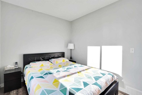 5 Coville Gardens Ne, Calgary, AB - Indoor Photo Showing Bedroom