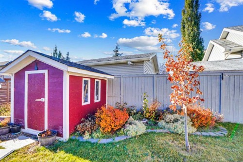 5 Coville Gardens Ne, Calgary, AB - Outdoor