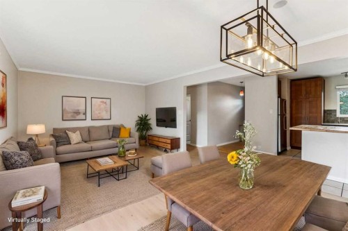 439 Hendon Drive Nw, Calgary, AB - Indoor