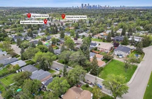 439 Hendon Drive Nw, Calgary, AB - Outdoor With View