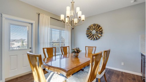 343 Hillcrest Heights Sw, Airdrie, AB - Indoor Photo Showing Dining Room