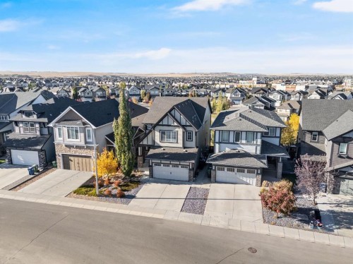 343 Hillcrest Heights Sw, Airdrie, AB - Outdoor With Facade