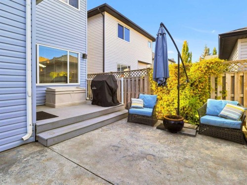 50 Elgin Meadows Green Se, Calgary, AB - Outdoor With Exterior