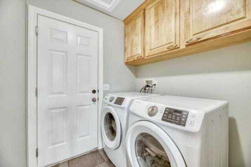 196 Camden Place, Strathmore, AB - Indoor Photo Showing Laundry Room