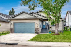 196 Camden Place  Strathmore, AB T1P 1Y2