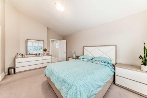 28 Panton Court Nw, Calgary, AB - Indoor Photo Showing Bedroom