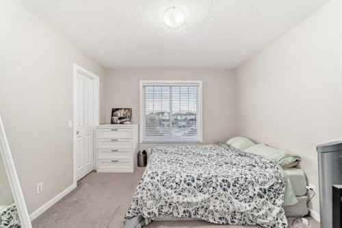 28 Panton Court Nw, Calgary, AB - Indoor Photo Showing Bedroom