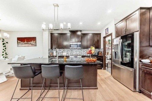 28 Panton Court Nw, Calgary, AB - Indoor