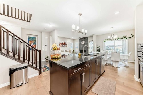 28 Panton Court Nw, Calgary, AB - Indoor Photo Showing Kitchen With Upgraded Kitchen
