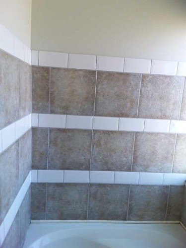 300-6220 17 Avenue Se, Calgary, AB 